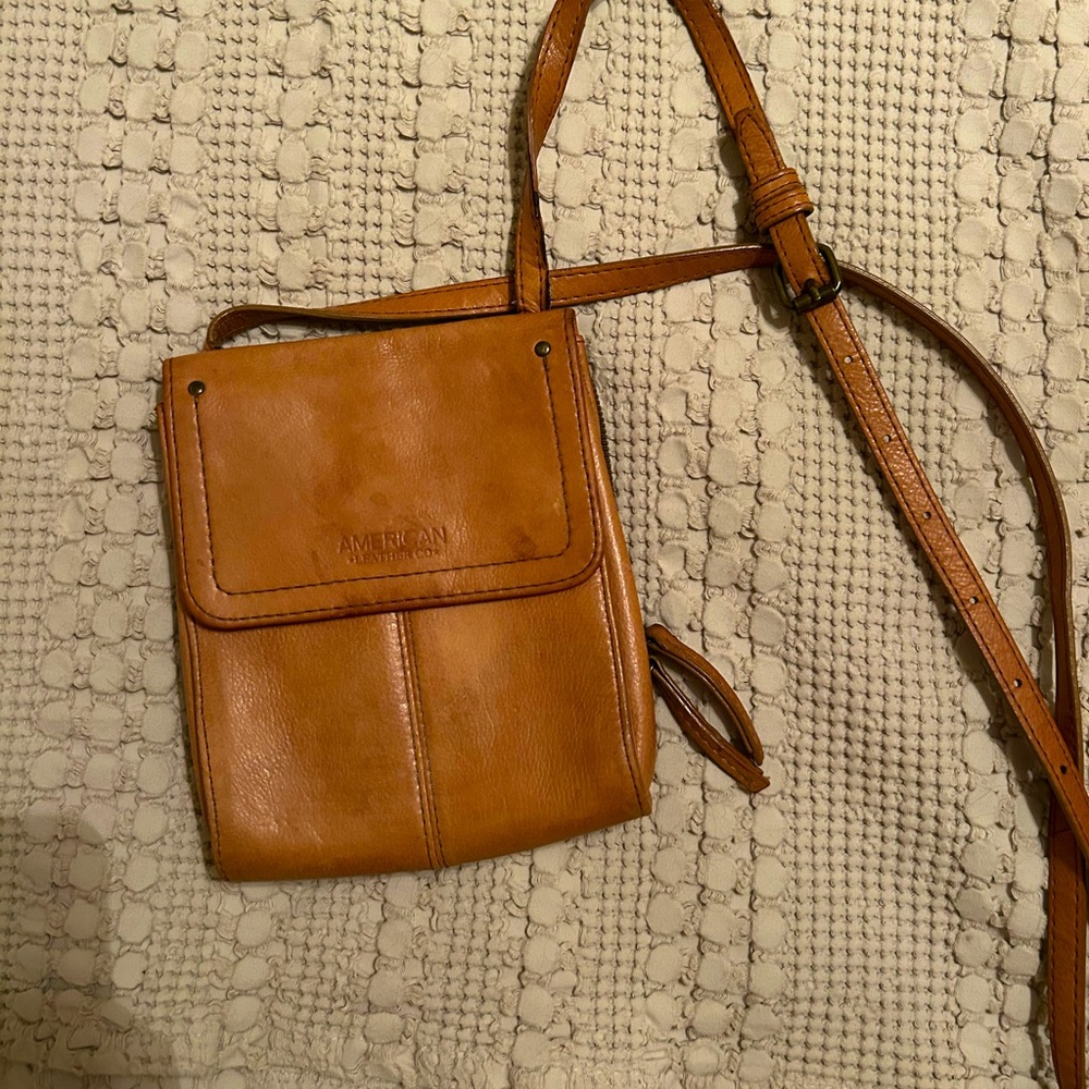 American Leather Co Kansas Crossbody Bag Purse Brandy (Light Brown, Tan)